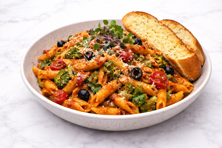 food_image_1776166308_penne + garlic bread.png